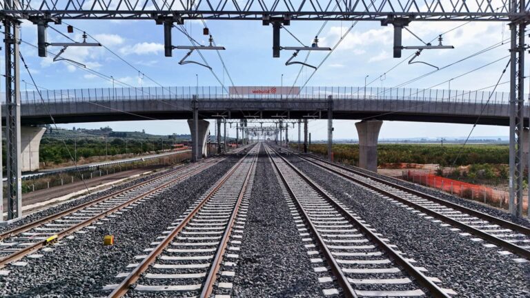   The new high-capacity railway line Bicocca-Catenanuova, Sicily  