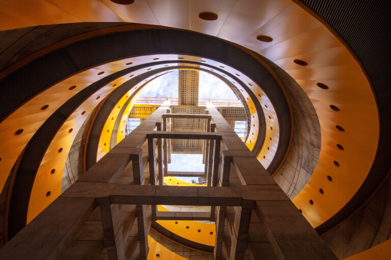   Metropolitana di Napoli, Stazione Capodichino, Italia  