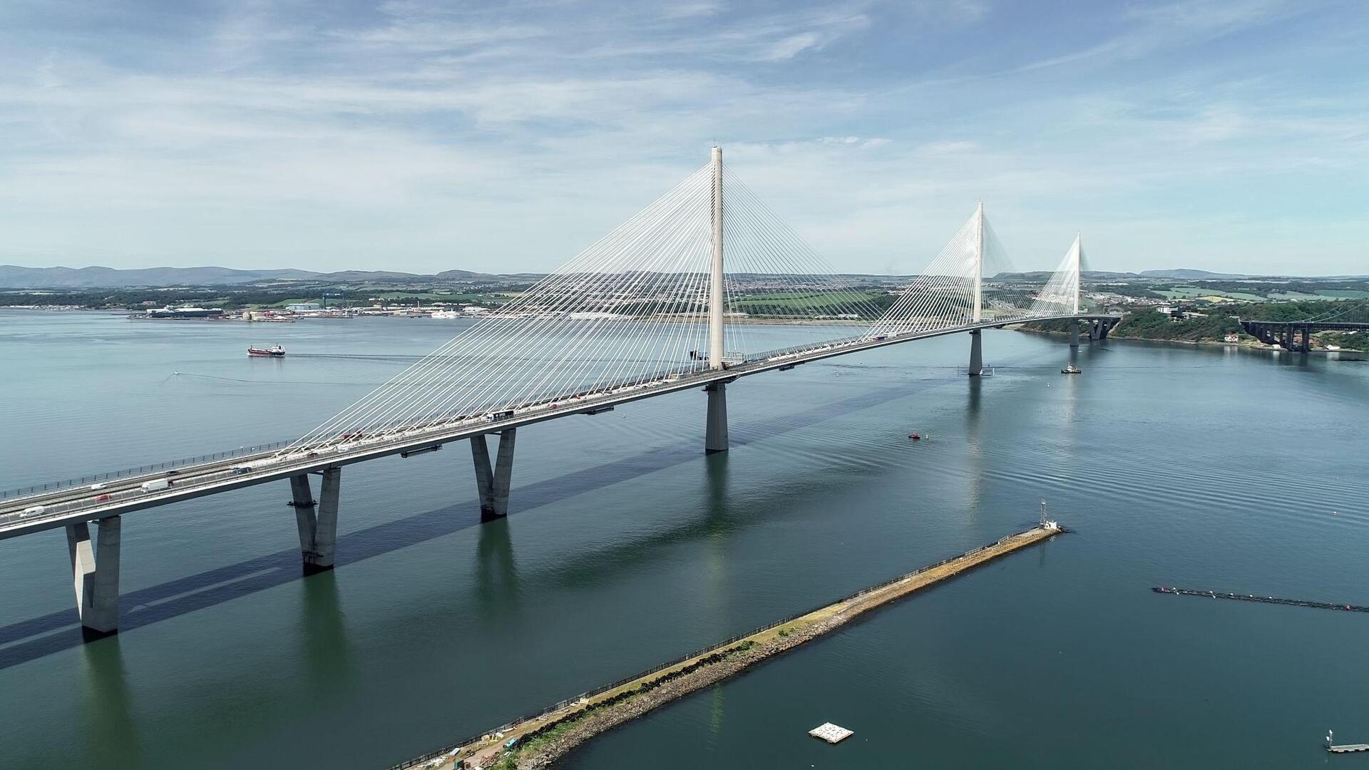 From Golden Gate Bridge to Queensferry Crossing, Discover 5 Smart Bridges Using Sensors and AI