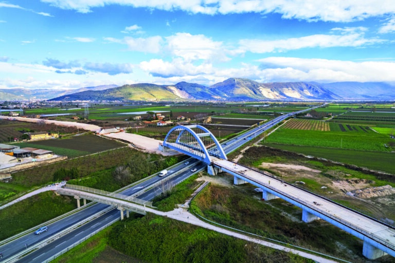   Cantiere della linea ferroviaria Alta Velocità Napoli-Bari  
