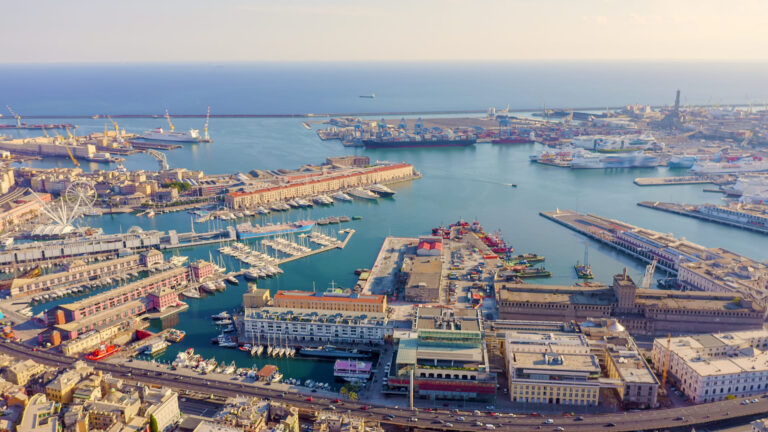   Vista panoramica di Genova  
