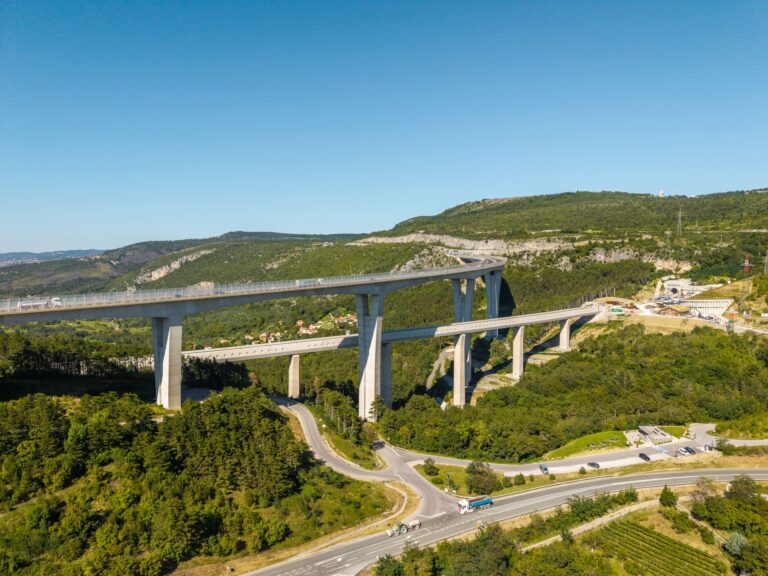   Progetto Second Track, Slovenia  
