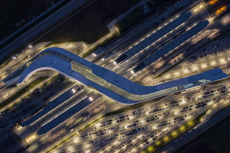   Napoli Afragola High-Speed Railway Station  